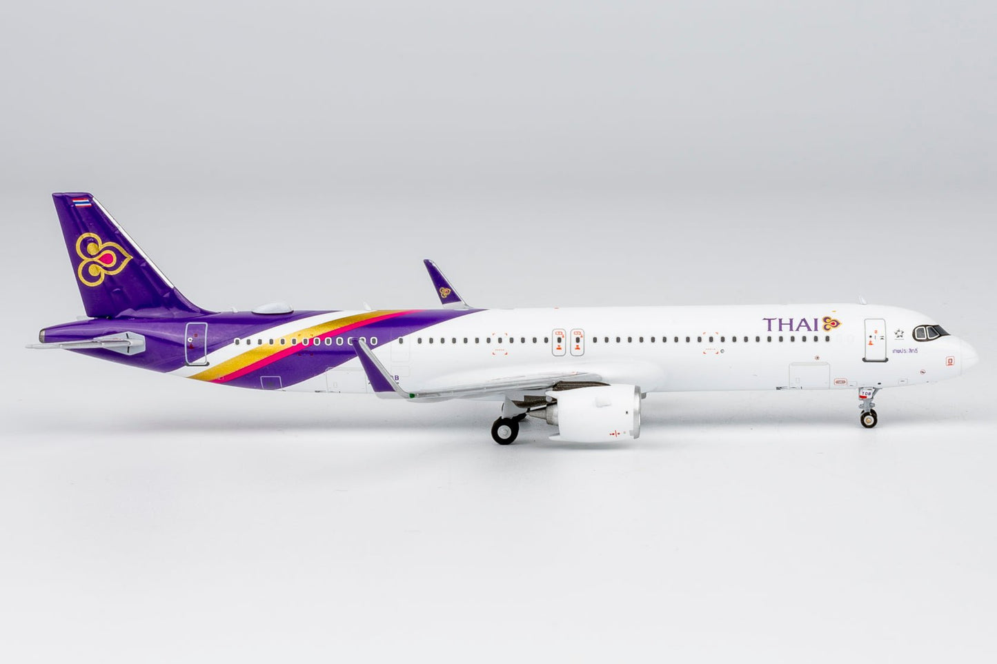 Pre-Order NG Models 13150 1:400 Thai Airways International A321neo HS-TOB "Thepprasit / เทพประสิทธิ์" (named "Thepprasit / เทพประสิทธิ์")