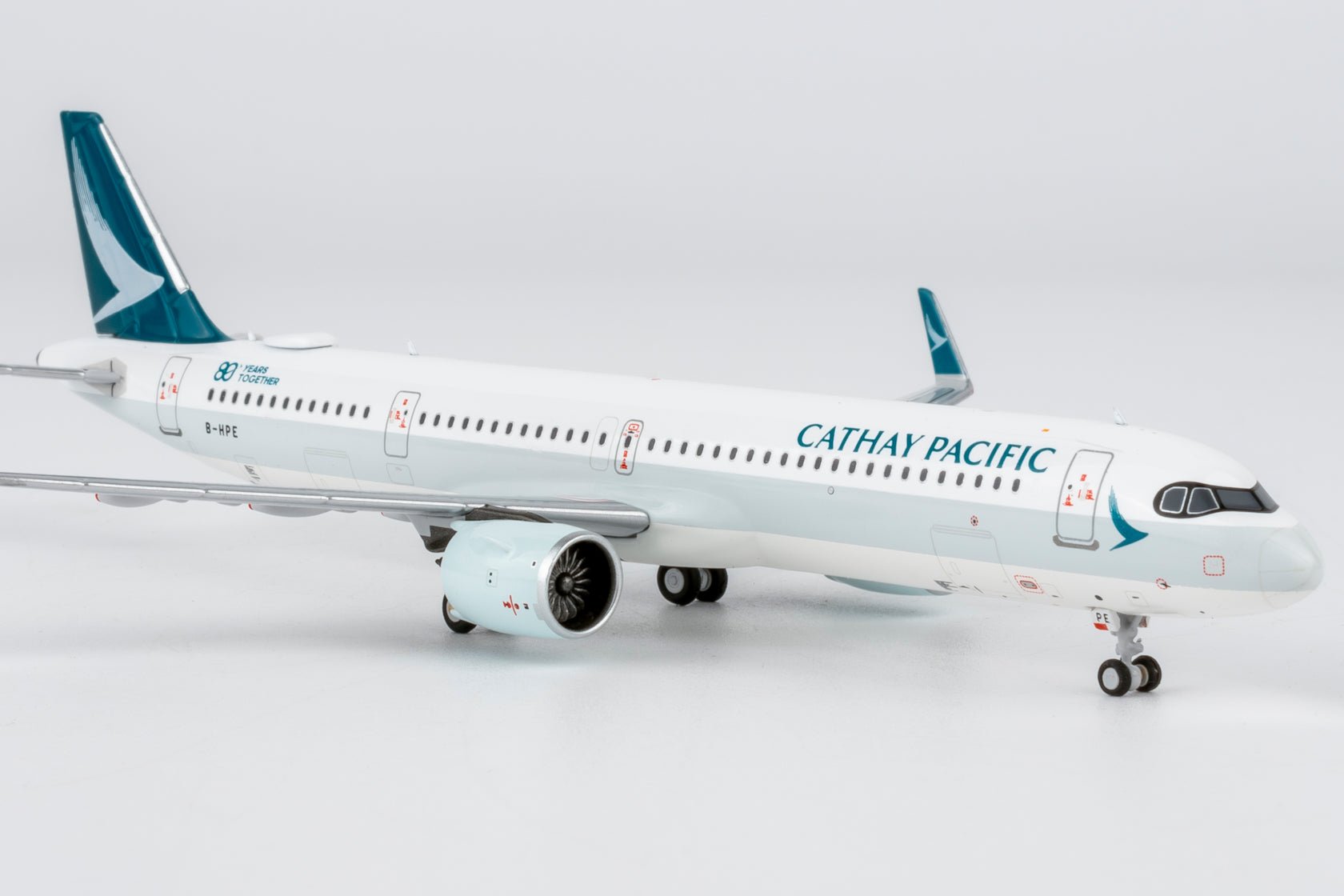 Pre-Order NG Models 13166 1:400 Cathay Pacific Airways A321neo B-HPE "80 Years Together" sticker