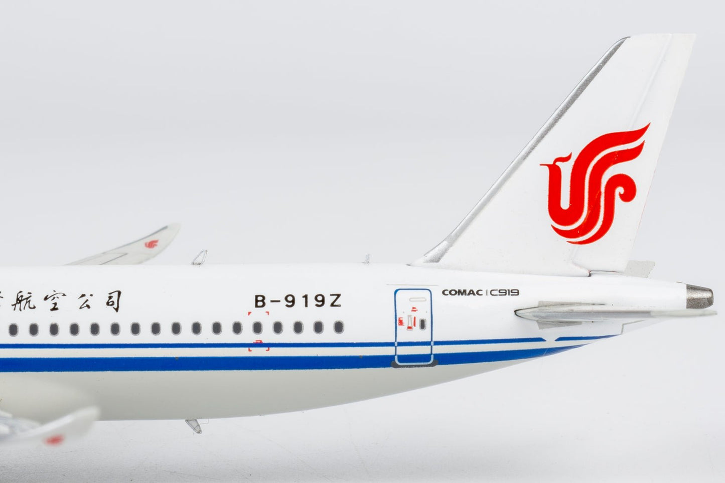 Pre-Order NG Models 19103 1:400 Air China C919 B-919Z