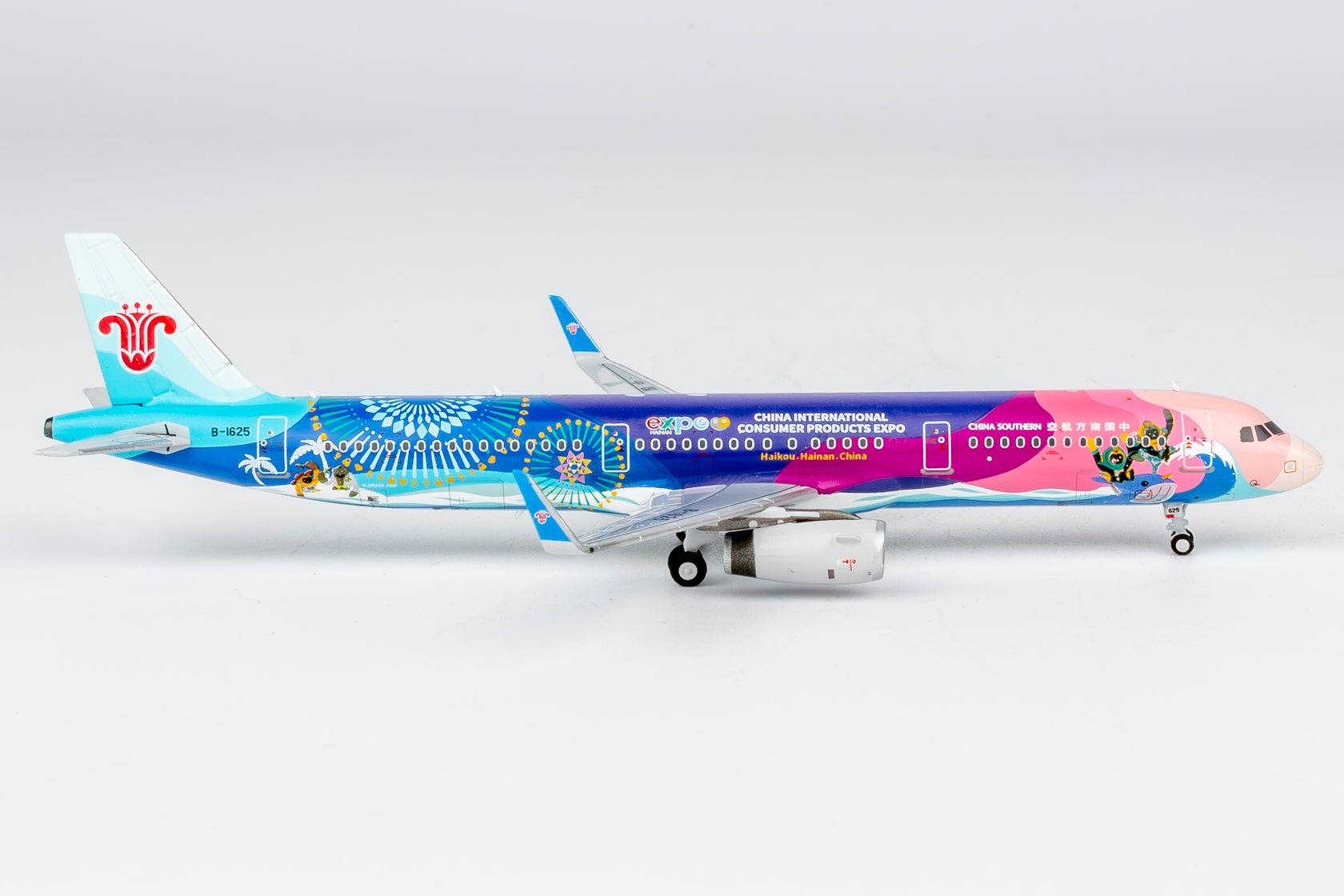 Pre-Order NG Models 24058 1:400 China Southern Airlines A321-200/w B-1625 (China International Consumer Products Expo)
