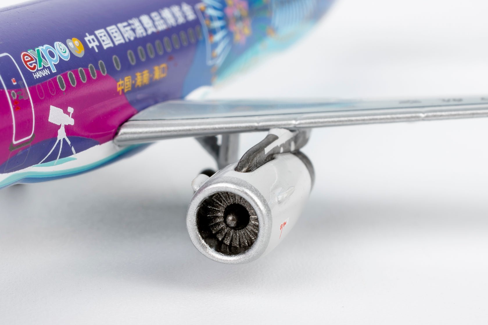 Pre-Order NG Models 24058 1:400 China Southern Airlines A321-200/w B-1625 (China International Consumer Products Expo)