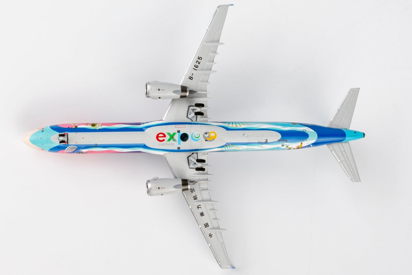 Pre-Order NG Models 24058 1:400 China Southern Airlines A321-200/w B-1625 (China International Consumer Products Expo)