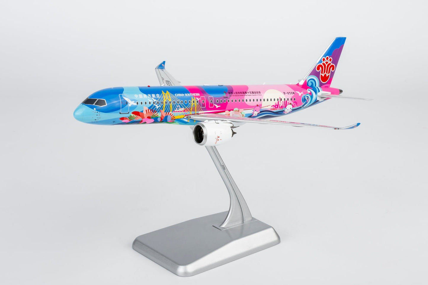 Pre-Order NG Models 24197 1:200 China Southern Airlines C919 B-658W (Grand Beauty Bay Area 大美湾区号)