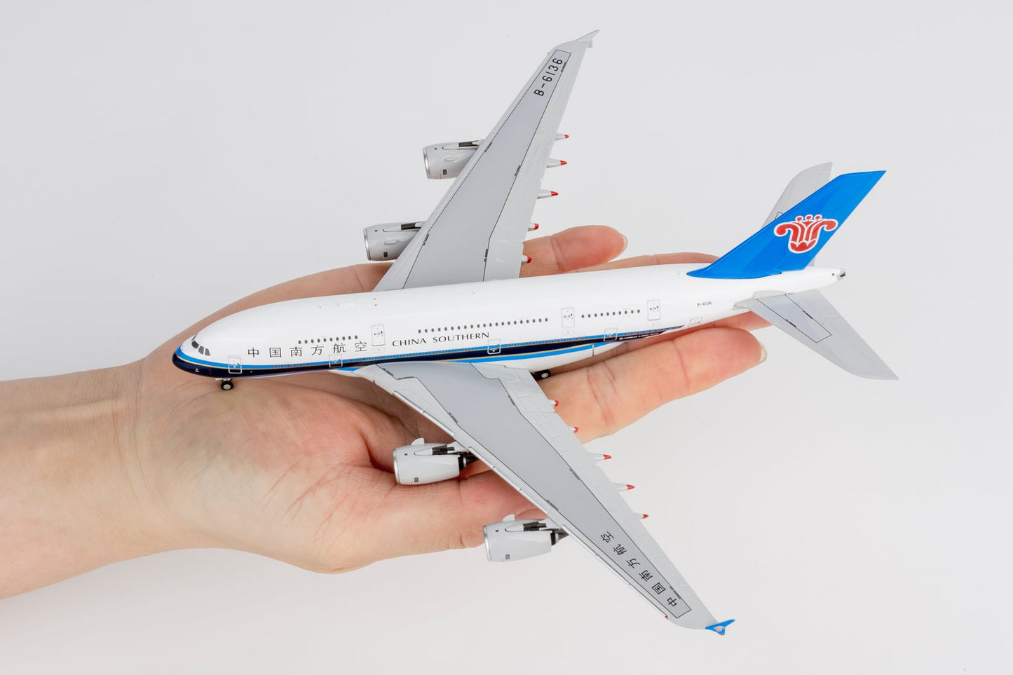 Pre-Order NG Models 24626 1:400 China Southern Airlines A380-800 B-6136 (First A380 for China)