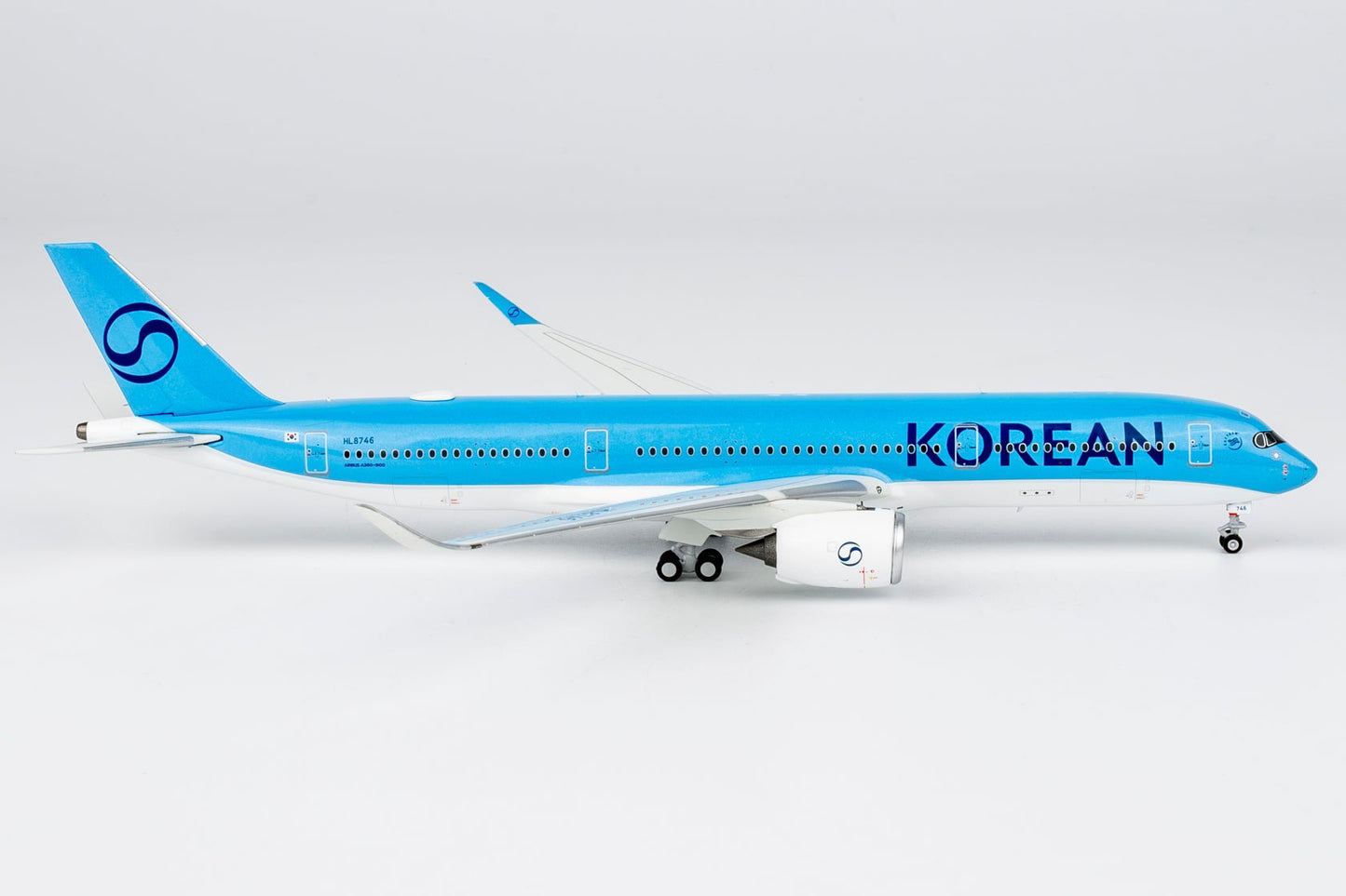 Pre-Order NG Models 39132 1:400 Korean Air A350-900 HL8746 (New Livery)