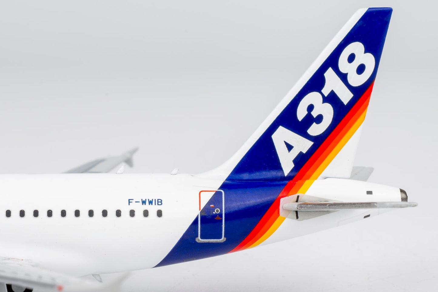 Pre-Order NG Models 48020 1:400 Airbus Industrie A318-100 F-WWIB (old colors; PW6000 ENGINES)