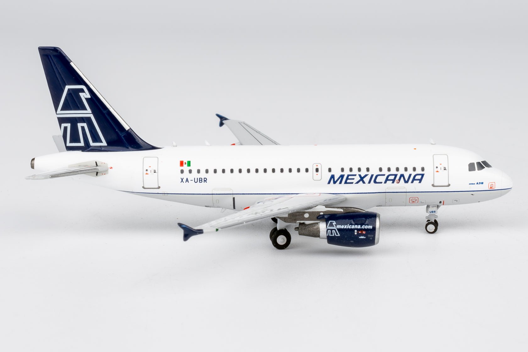 Pre-Order NG Models 48030 1:400 Mexicana A318-100 XA-UBR (old colors)