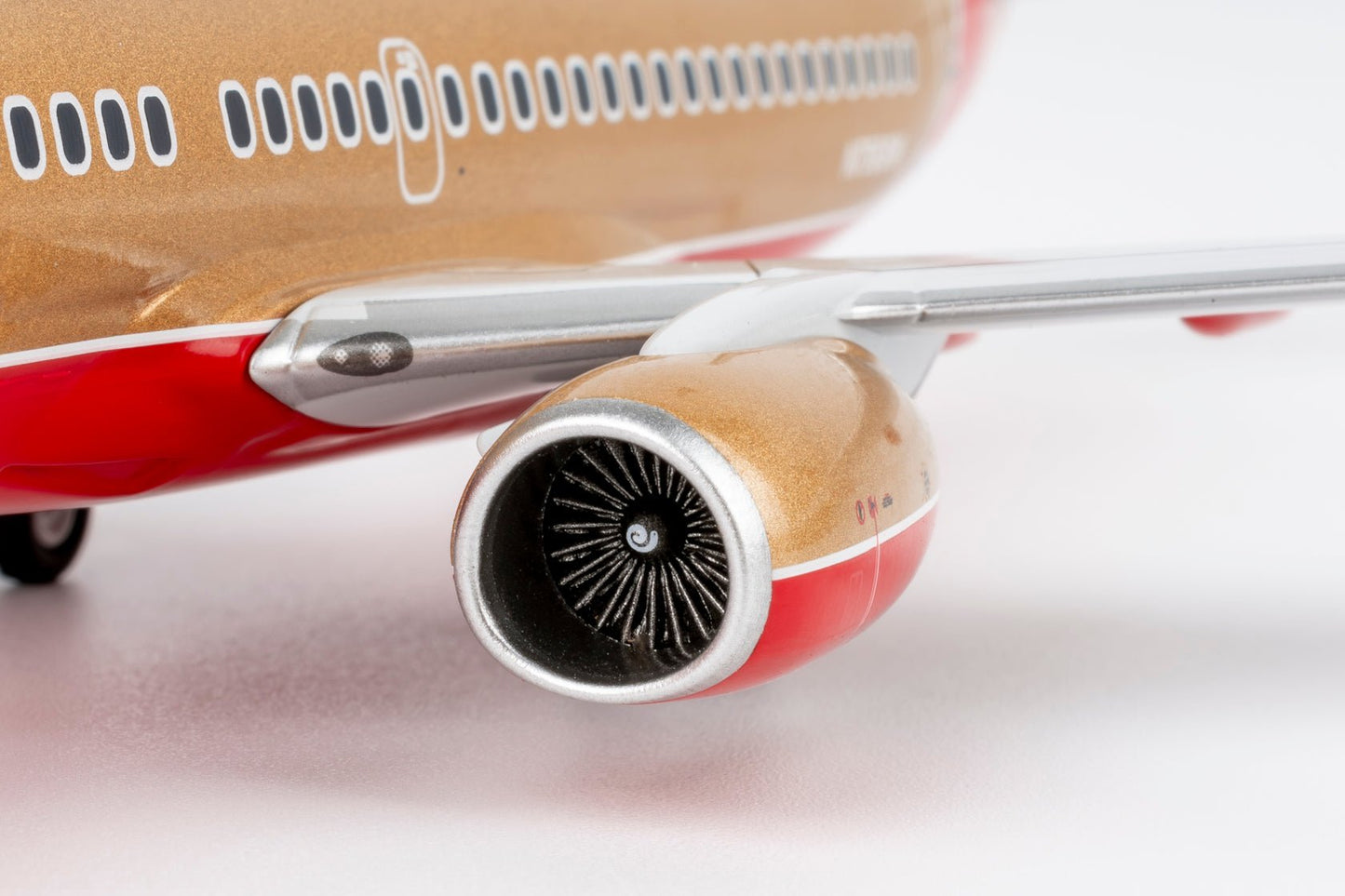 Pre-Order NG Models 5034 1:200 Southwest Airlines 737-700/w N758SW Mustard rocket livery with winglets