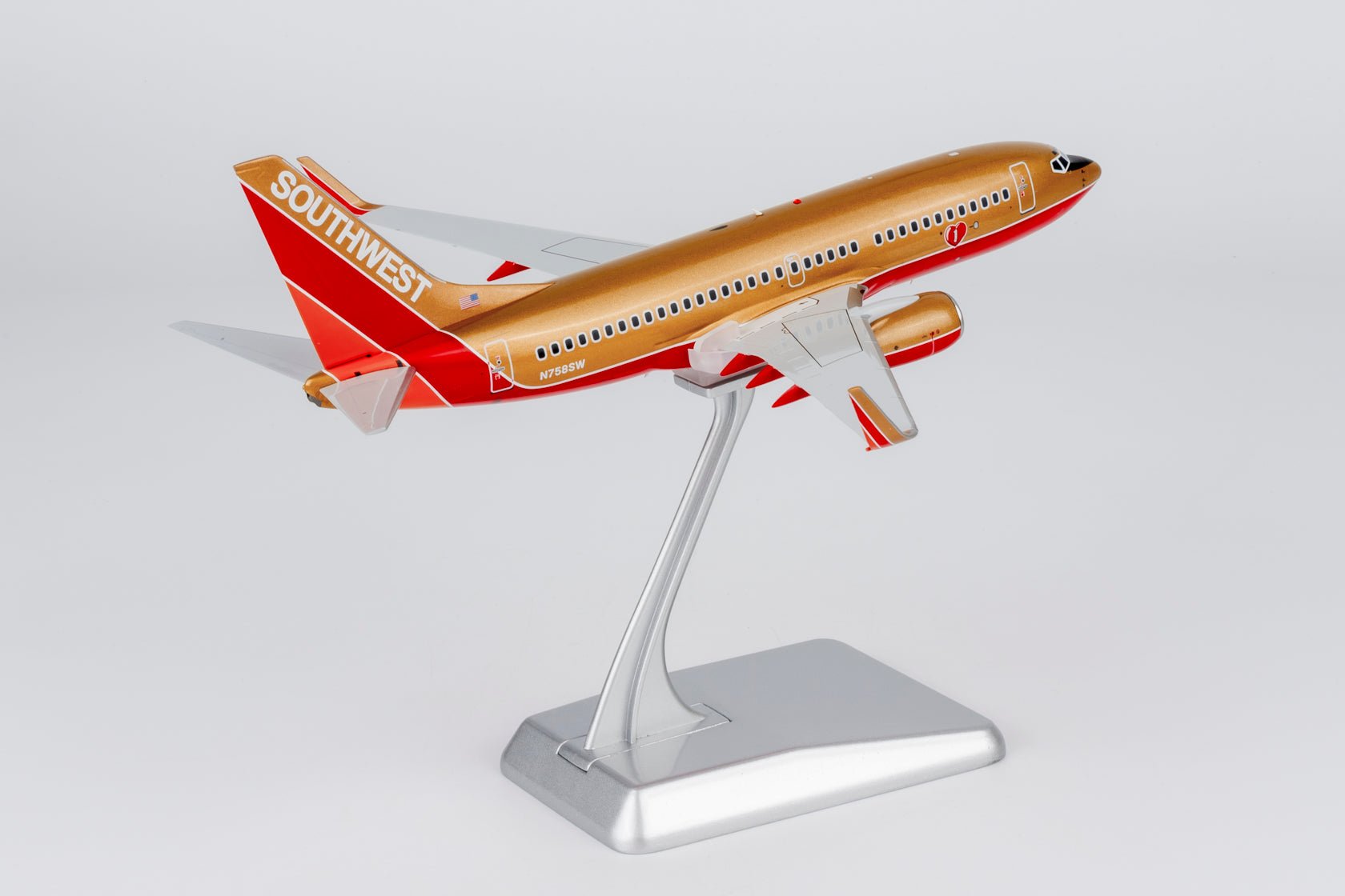 Pre-Order NG Models 5034 1:200 Southwest Airlines 737-700/w N758SW Mustard rocket livery with winglets