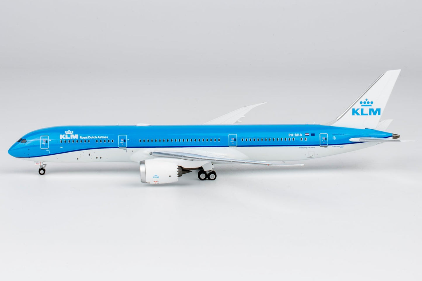 Pre-Order NG Models 55148 1:400 KLM Royal Dutch Airlines 787-9 Dreamliner PH-BHA "Carnation / Anjer" (revised colors; named "Carnation / Anjer")