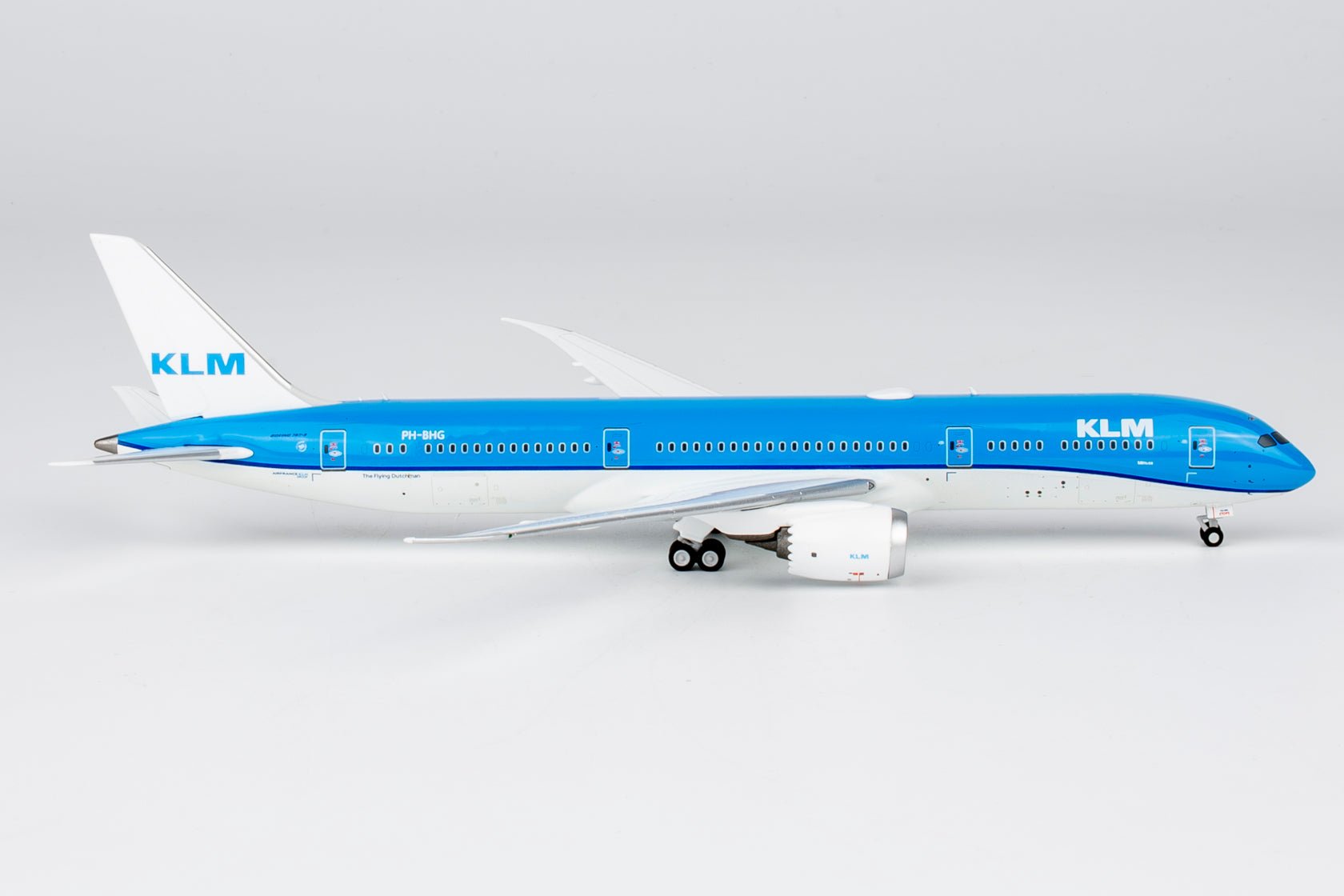 Pre-Order NG Models 55151 1:400 KLM Royal Dutch Airlines 787-9 Dreamliner PH-BHG (KLM logo's without the crown)