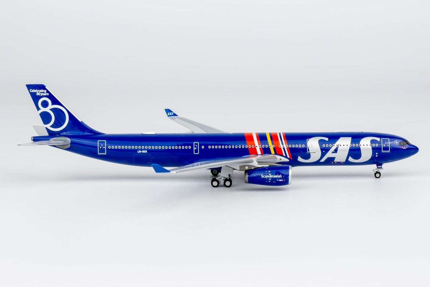 Pre-Order NG Models 62087 1:400 SAS Scandinavian Airlines A330-300 LN-RKR (Celebrating 80 Years Livery)