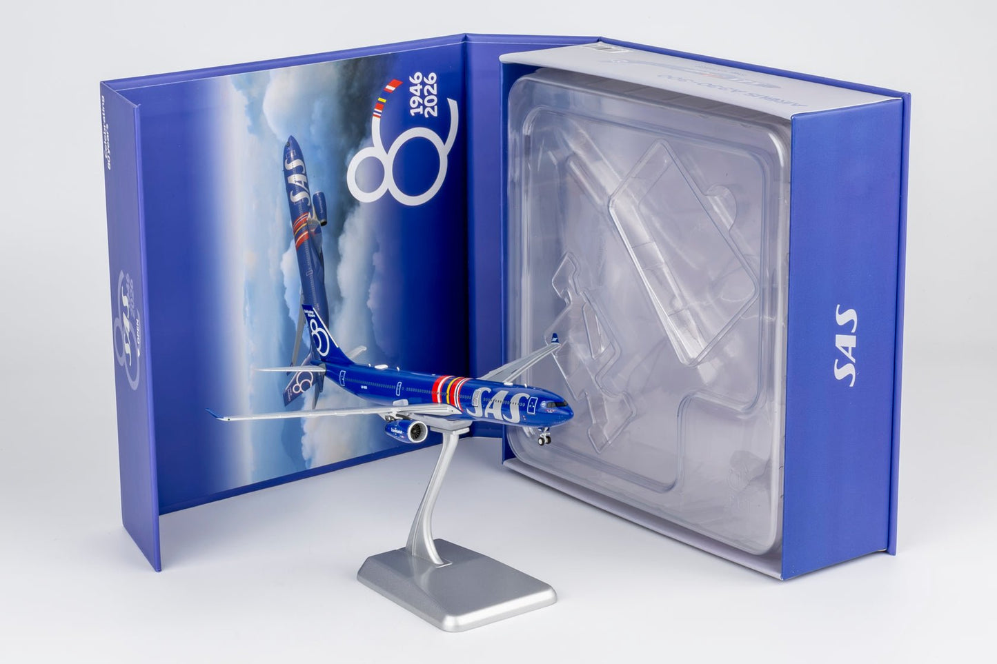 Pre-Order NG Models 62087 1:400 SAS Scandinavian Airlines A330-300 LN-RKR (Celebrating 80 Years Livery)