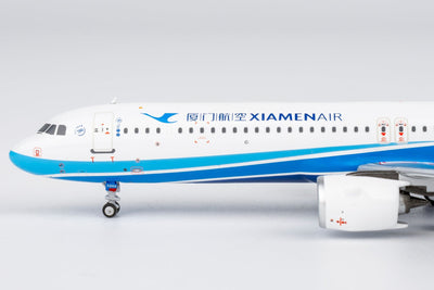 Pre-Order NG Models 64144 1:400 Xiamen Airlines A321neo B-32HS (current colors)