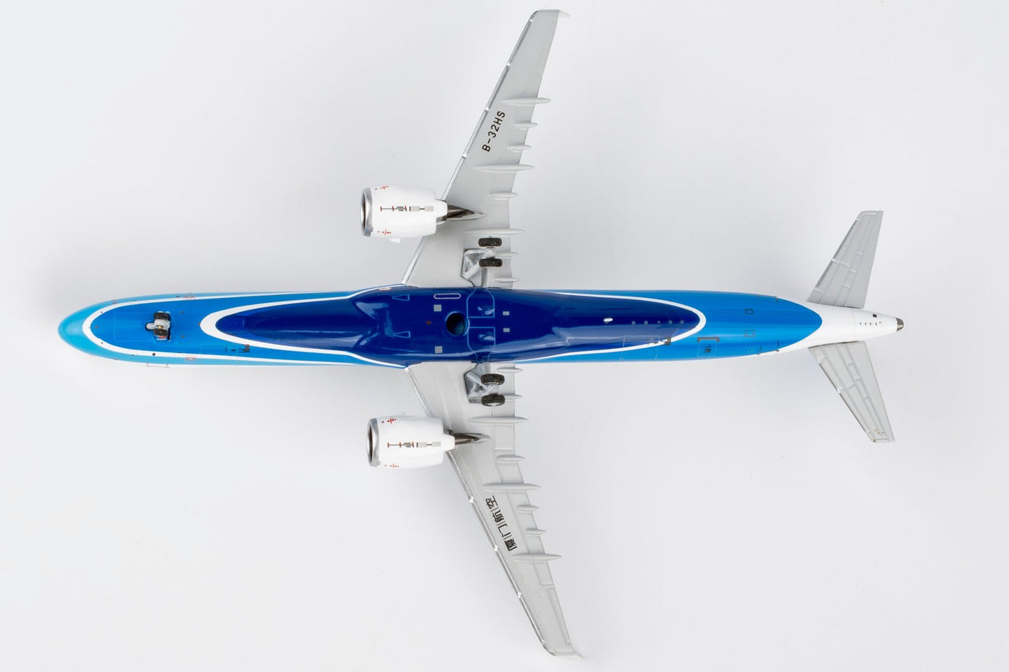 Pre-Order NG Models 64144 1:400 Xiamen Airlines A321neo B-32HS (current colors)