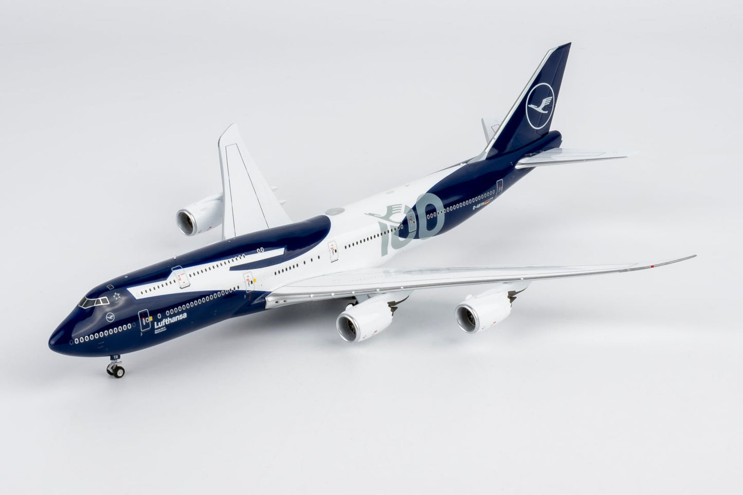 Pre-Order NG Models 78046 1:400 Lufthansa 747-8i D-ABYN (100 Years Anniversary)