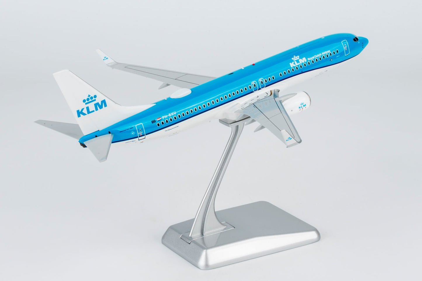 Pre-Order NG Models 8071 1:200 KLM Royal Dutch Airlines 737-800/w PH-BXU new colors
