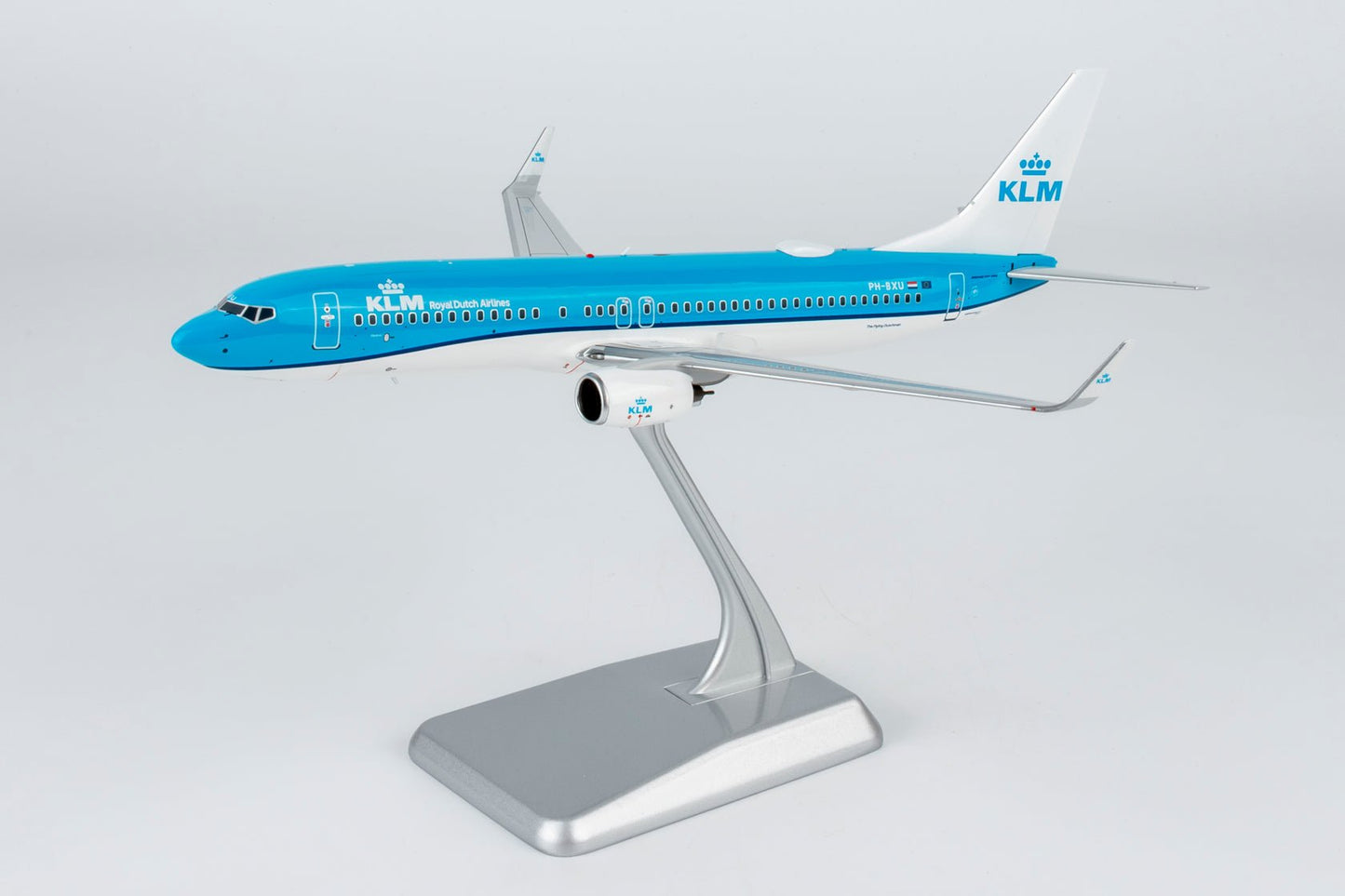 Pre-Order NG Models 8071 1:200 KLM Royal Dutch Airlines 737-800/w PH-BXU new colors