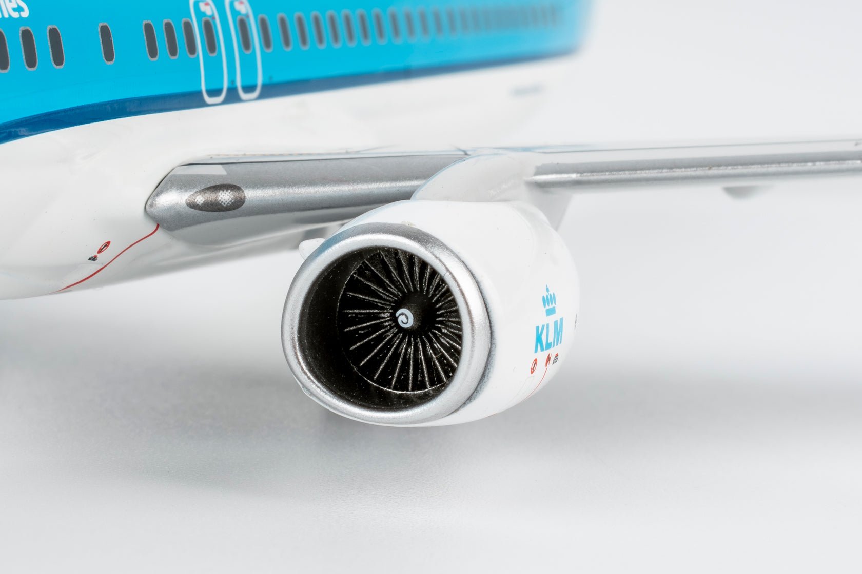 Pre-Order NG Models 8072 1:200 KLM Royal Dutch Airlines 737-800/w PH-BXK new colors