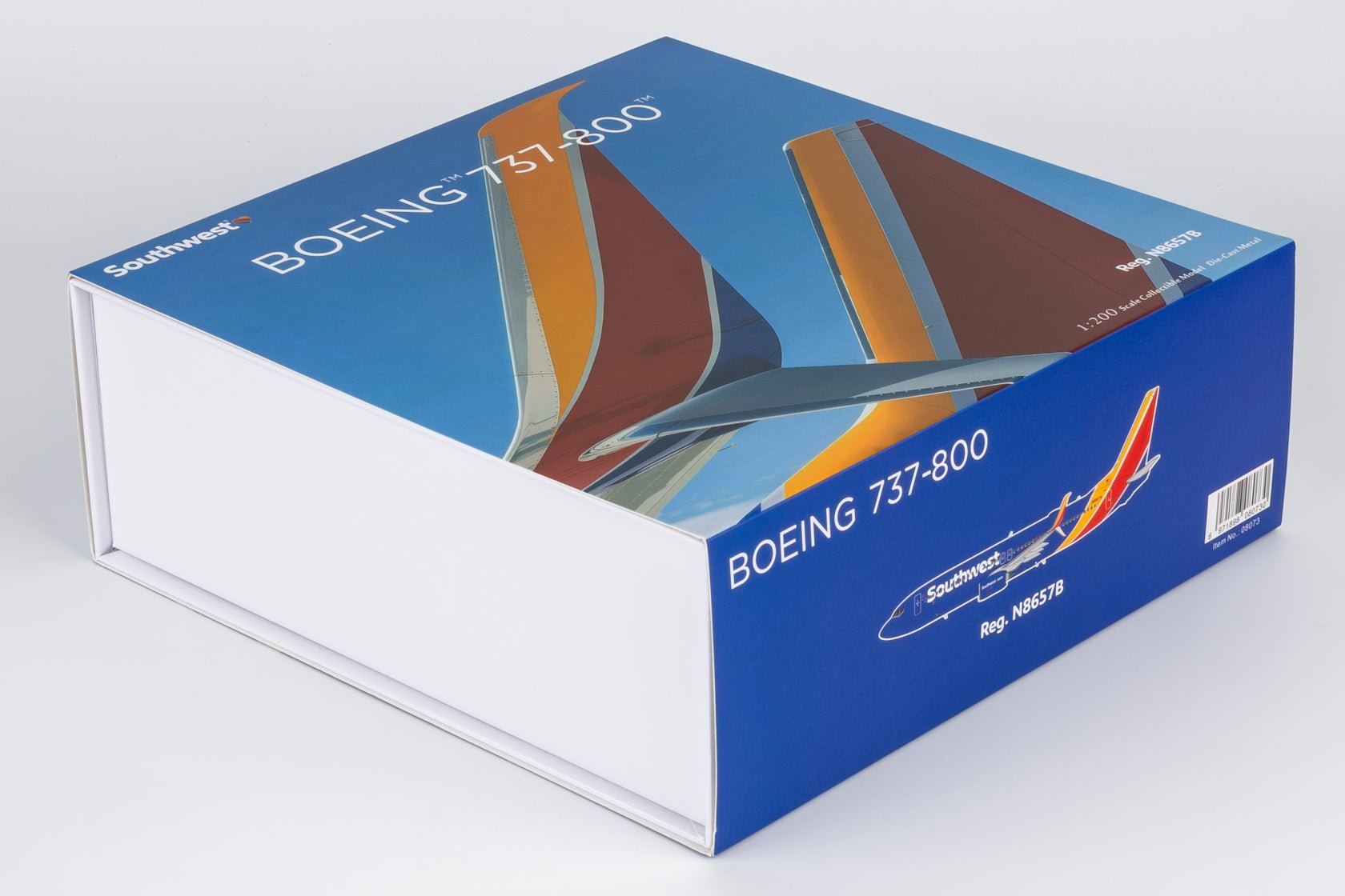 Pre-Order NG Models 8073 1:200 Southwest Airlines 737-800/w N8657B Heart livery with halogen landing lights; with scimitar winglets