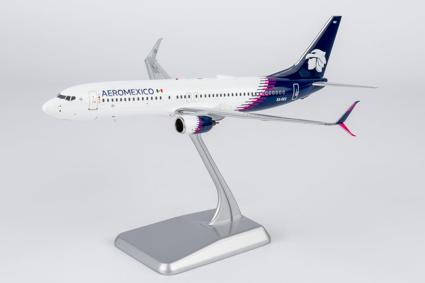 Pre-Order NG Models 8078 1:200 Aeromexico 737-800/w XA-OCC new paint with scimitar winglets