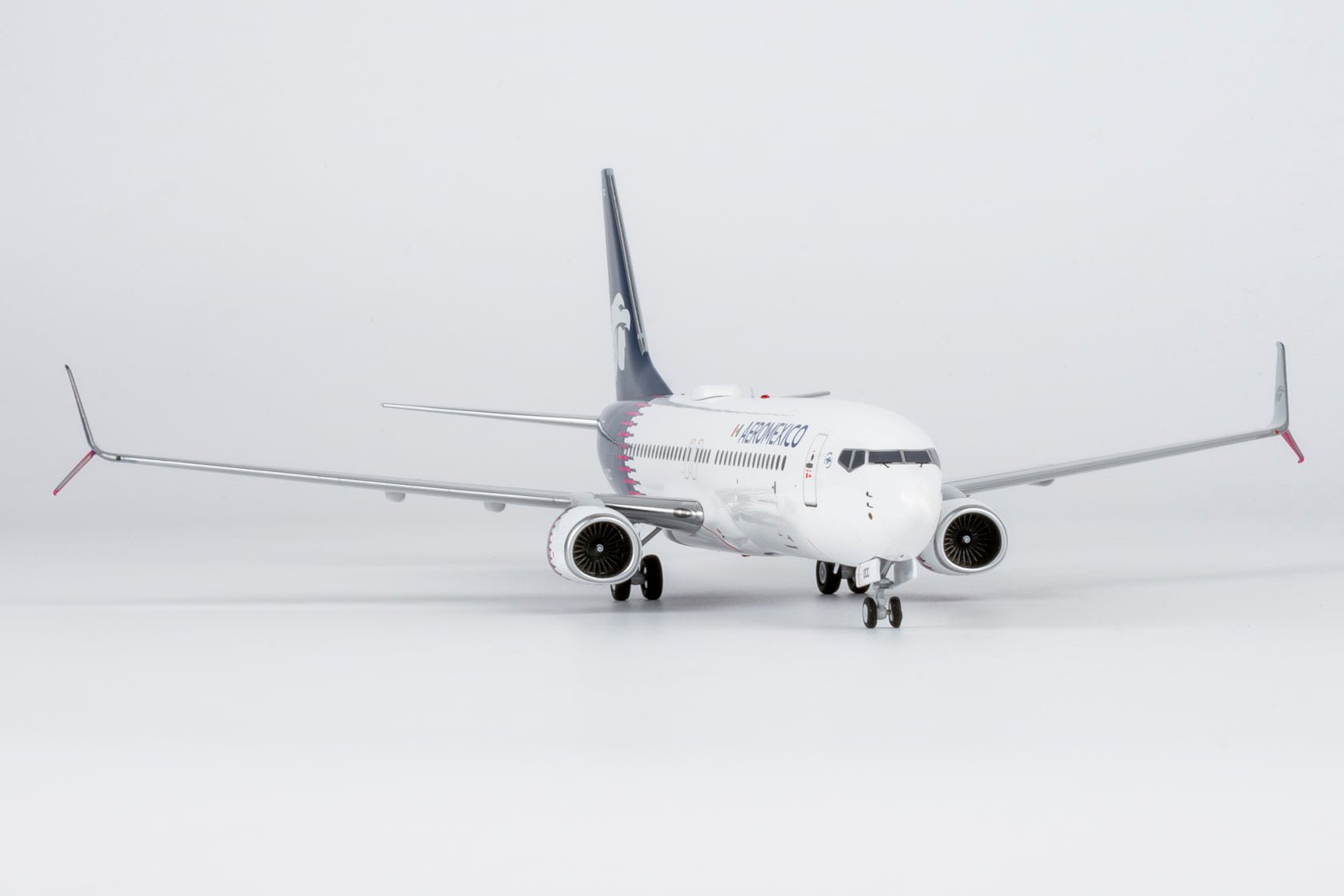 Pre-Order NG Models 8078 1:200 Aeromexico 737-800/w XA-OCC new paint with scimitar winglets