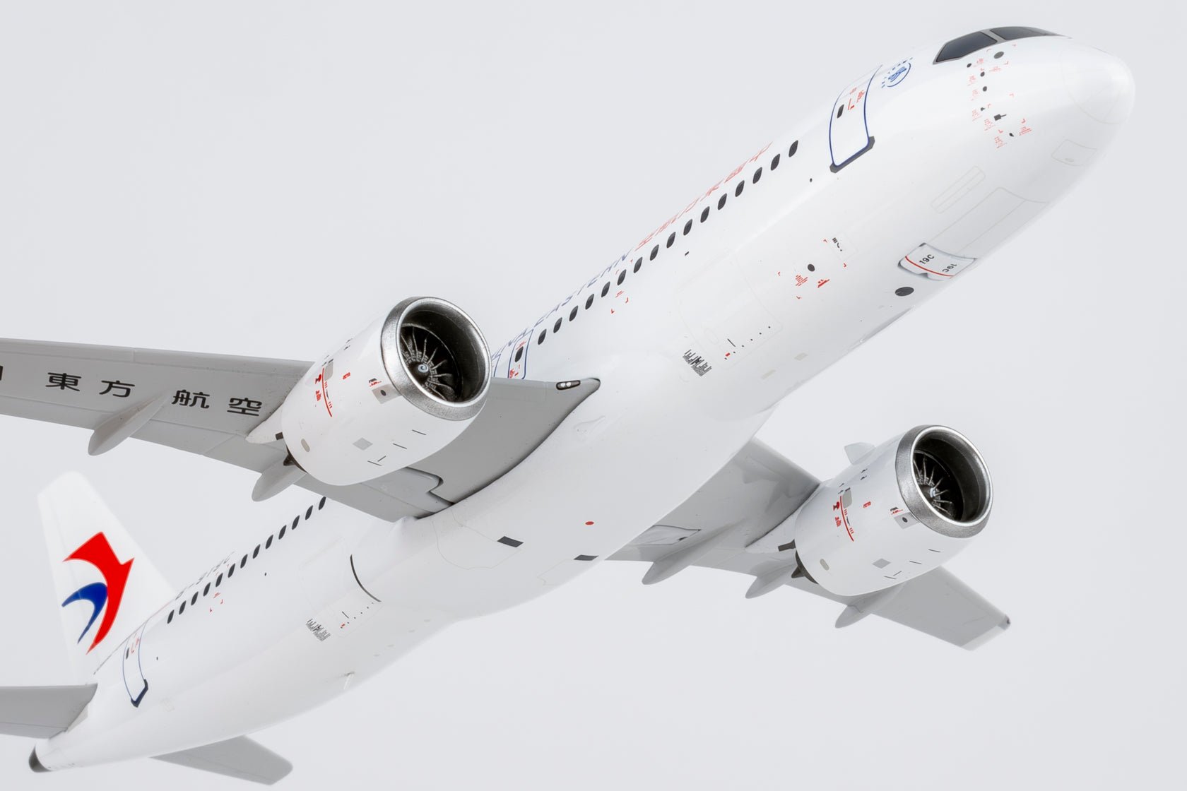 Pre-Order NG Models 99202 1:200 China Eastern Airlines C919 B-919C