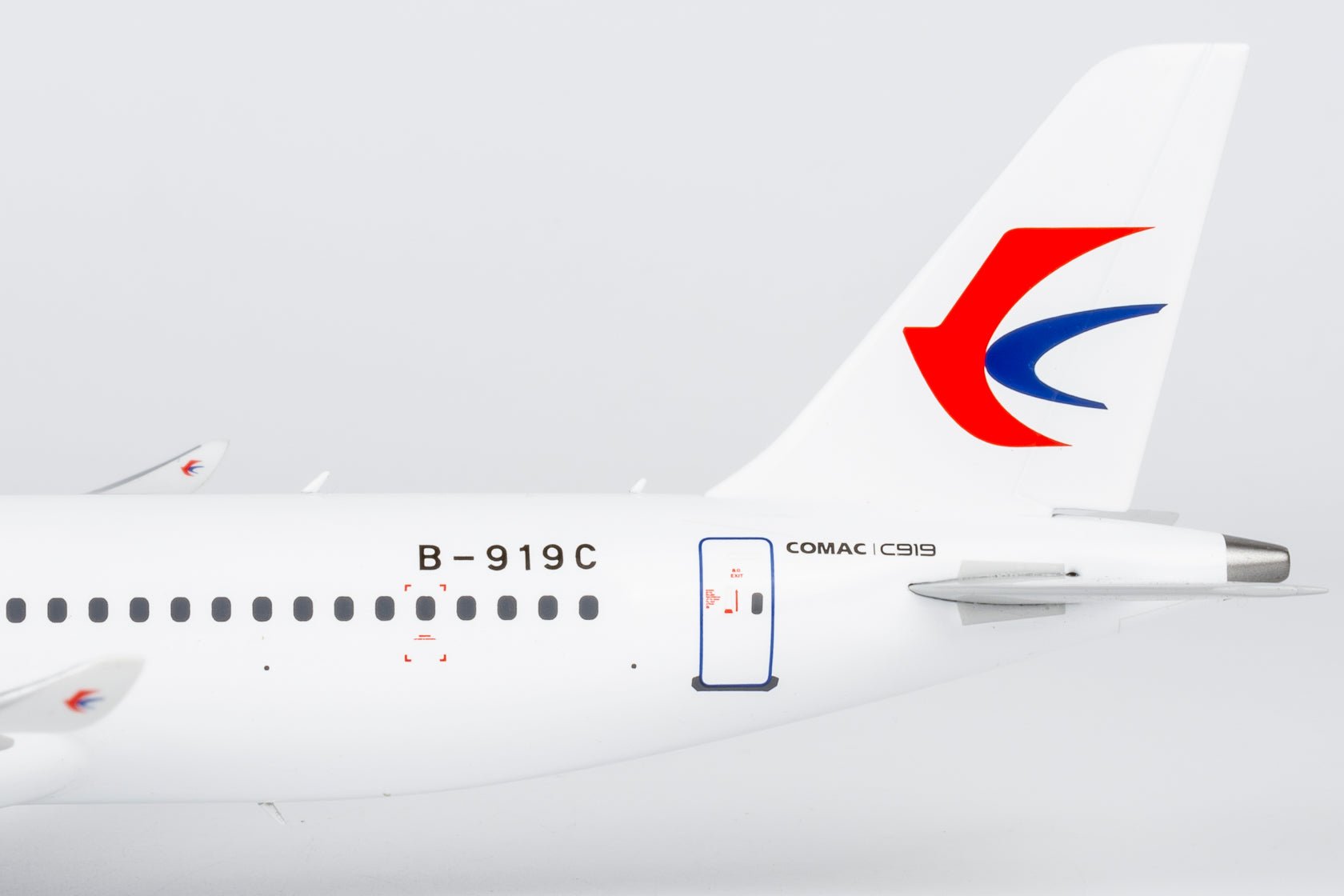 Pre-Order NG Models 99202 1:200 China Eastern Airlines C919 B-919C