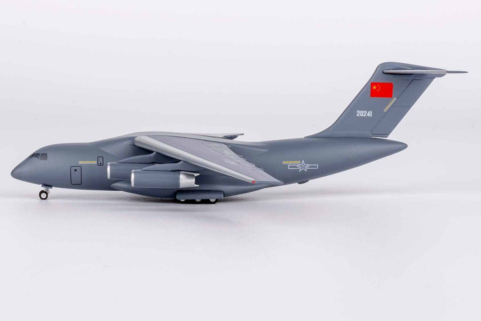 Pre-Order NG Models LITE PLA050 1:400 PLA Air Force Y-20A 20041