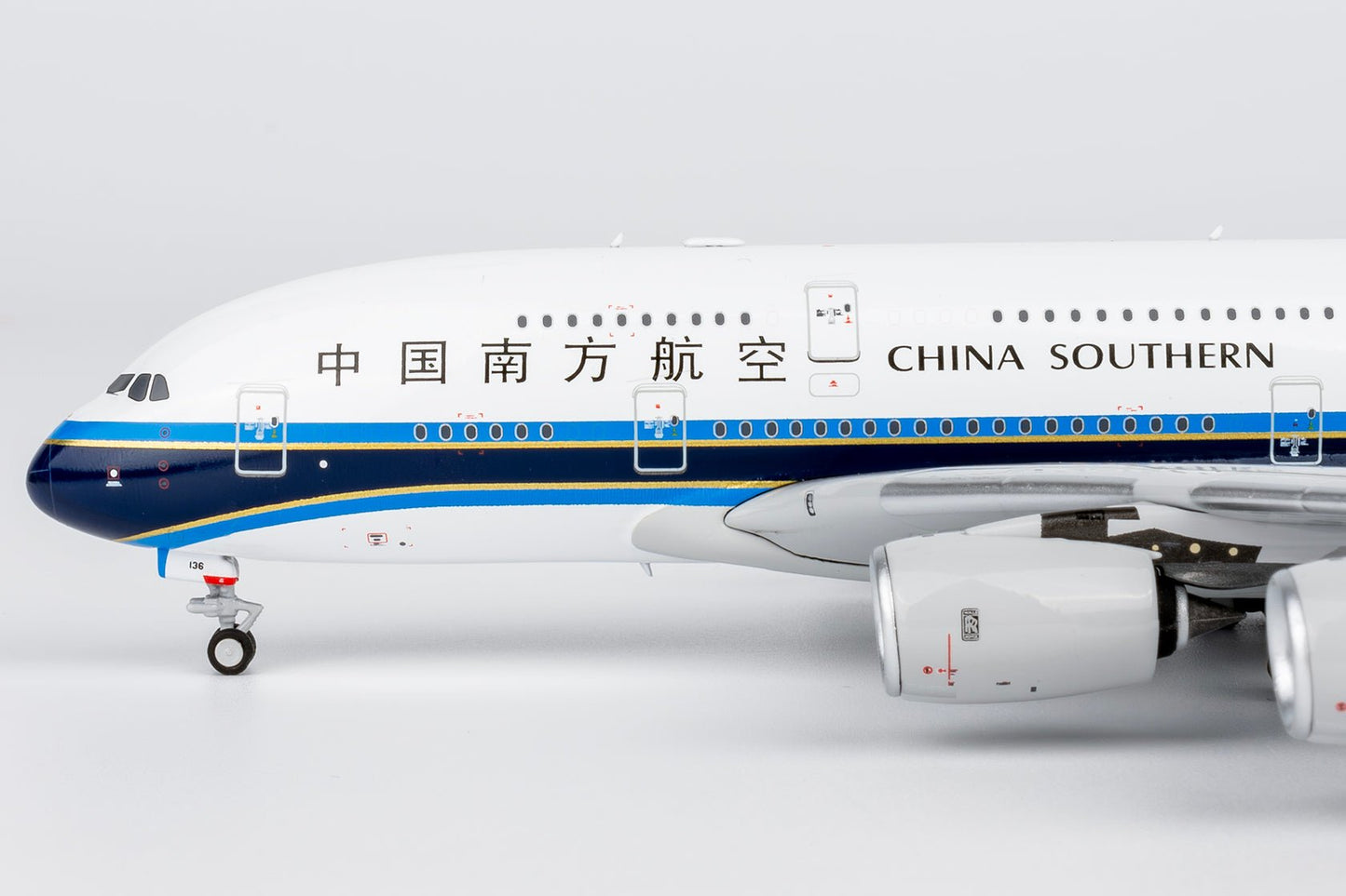 Pre-Order NG Models ULTIMATE 24625 1:400 China Southern Airlines A380-800 B-6136 (First A380 for China)
