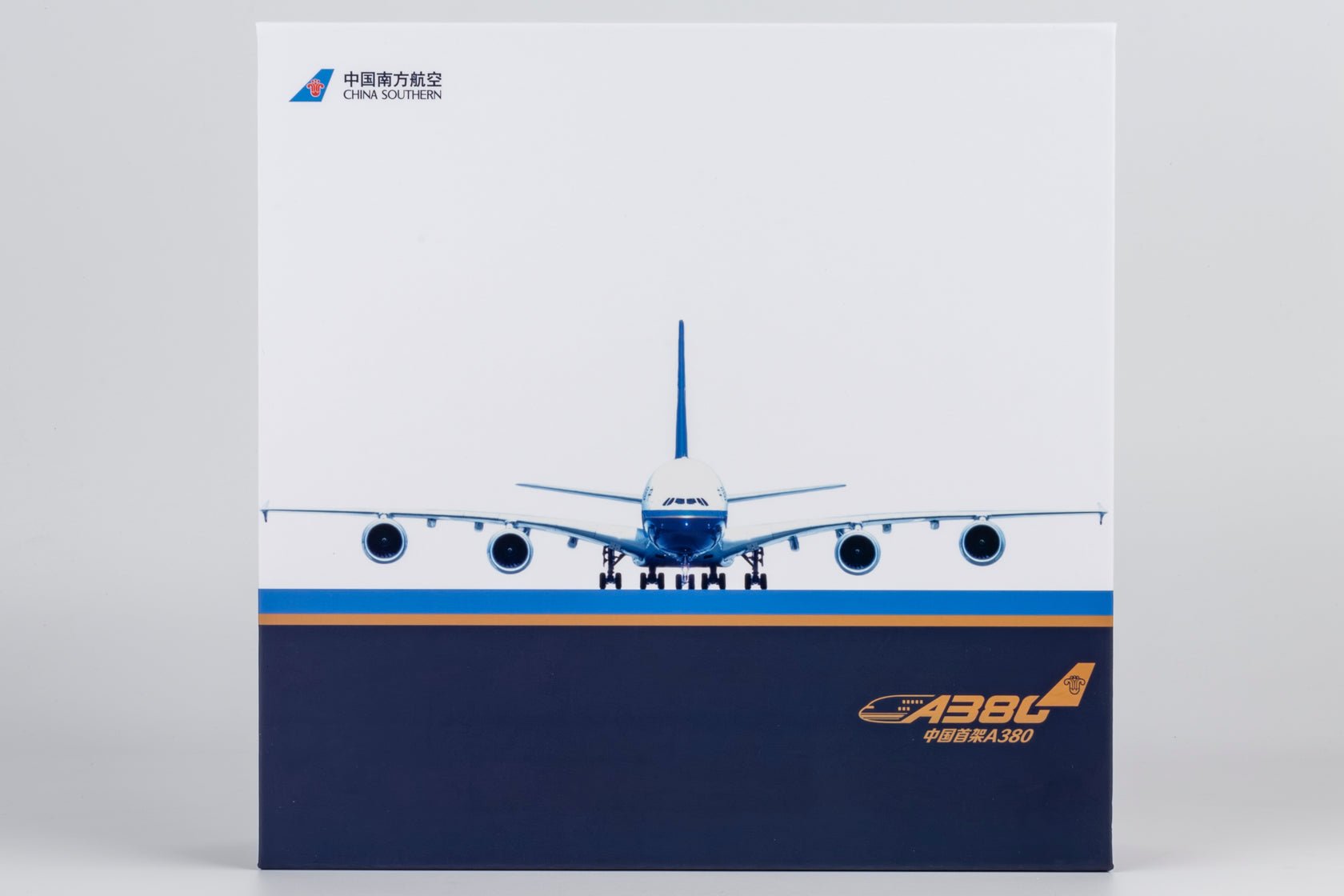 Pre-Order NG Models ULTIMATE 24625 1:400 China Southern Airlines A380-800 B-6136 (First A380 for China)