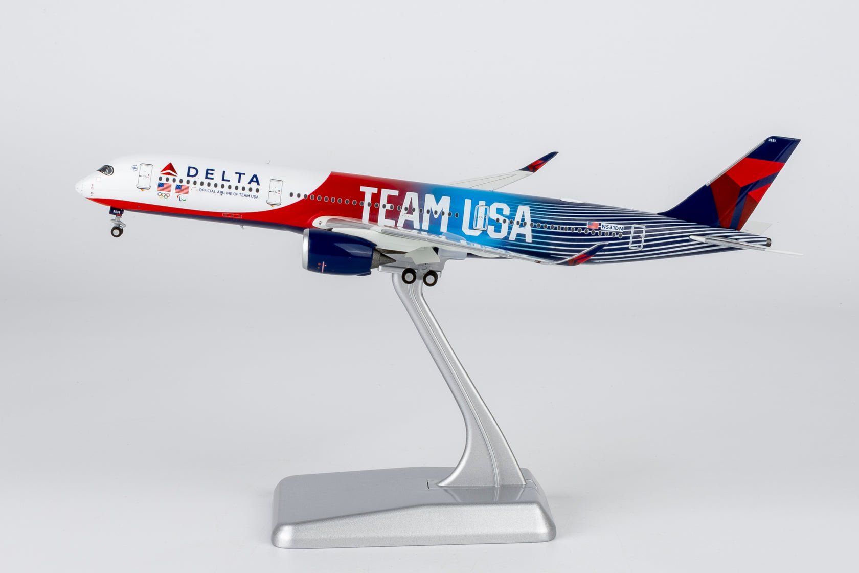 Pre-Order NG Models ULTIMATE 39123 1:400 Delta Air Lines A350-900 N531DN (TEAM USA 3)
