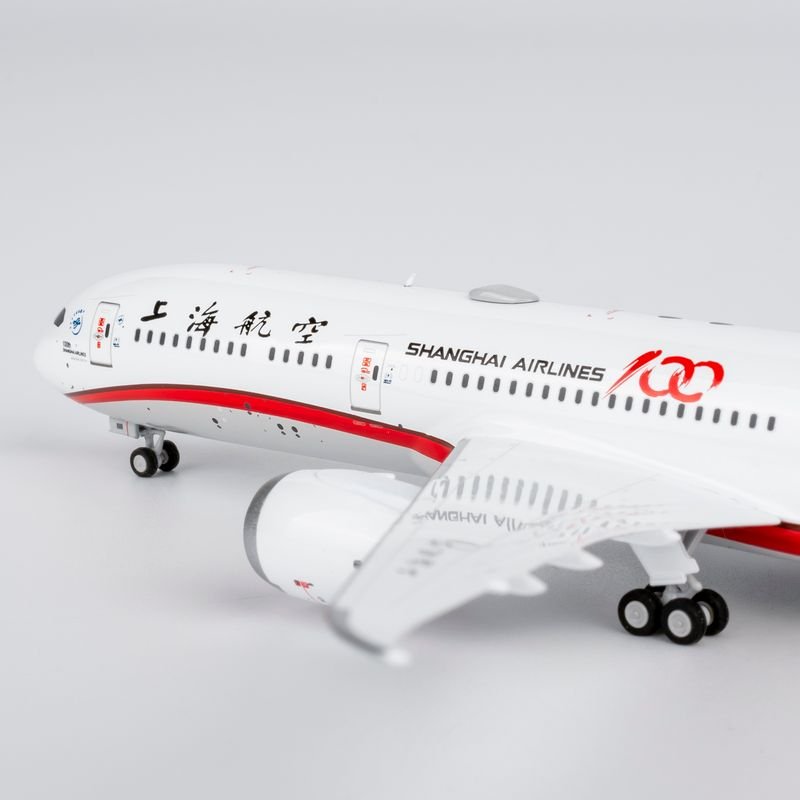 Pre - Order NG Models ULTIMATE 55169 1:400 Shanghai Airlines 787 - 9 Dreamliner B - 1111 (Shanghai Airlines' 100th Aircraft; Exclusive for HEC2026)