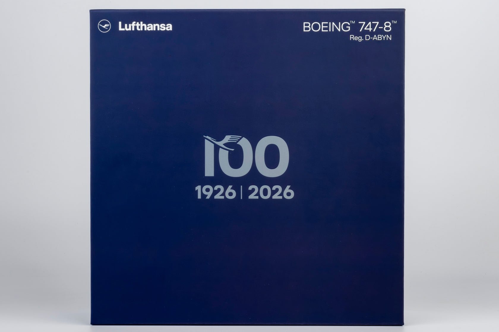 Pre-Order NG Models ULTIMATE 78045 1:400 Lufthansa 747-8i D-ABYN (100 Years Anniversary)