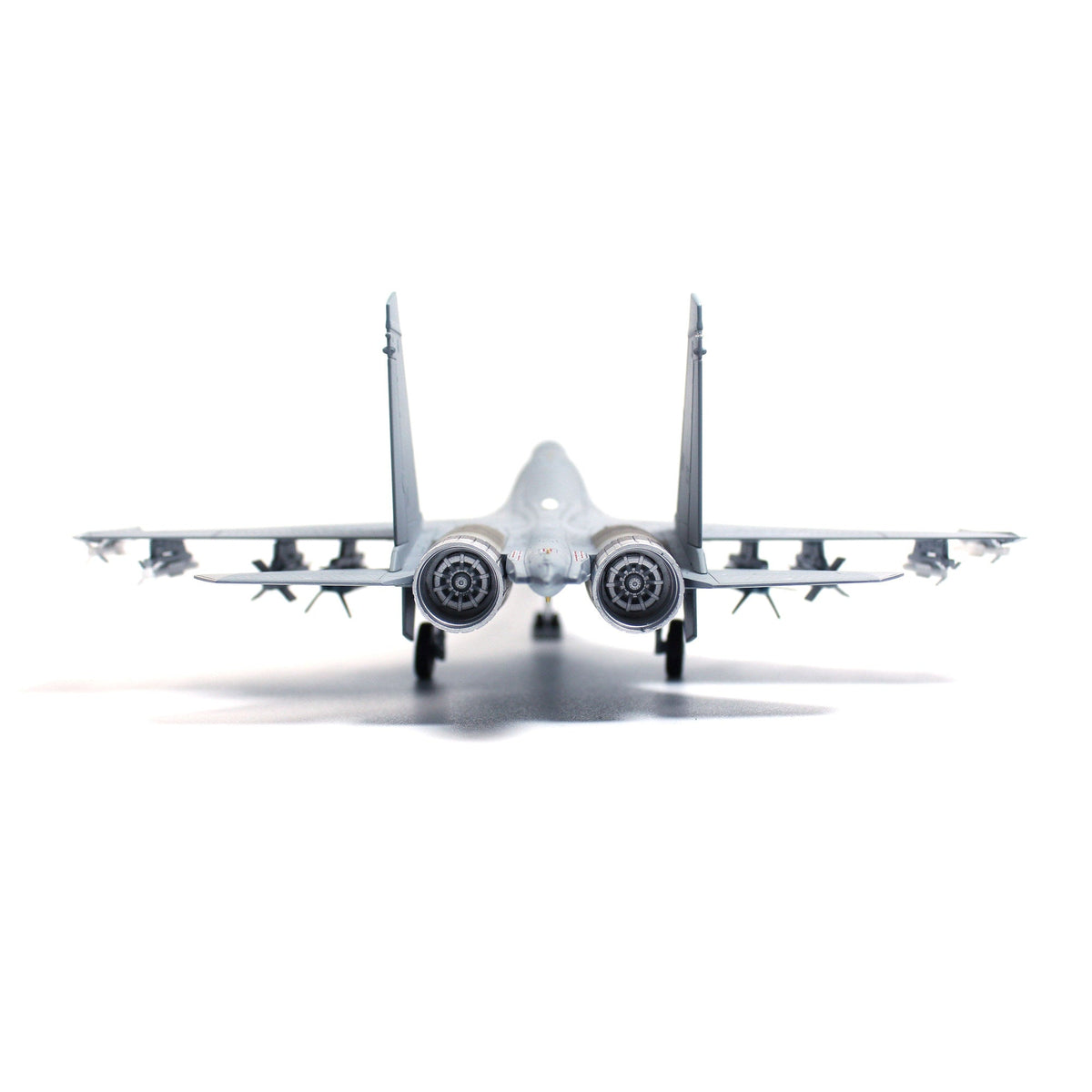 Pre-Order Panzerkampf 14652PG 1:72 PLA J-16 70290