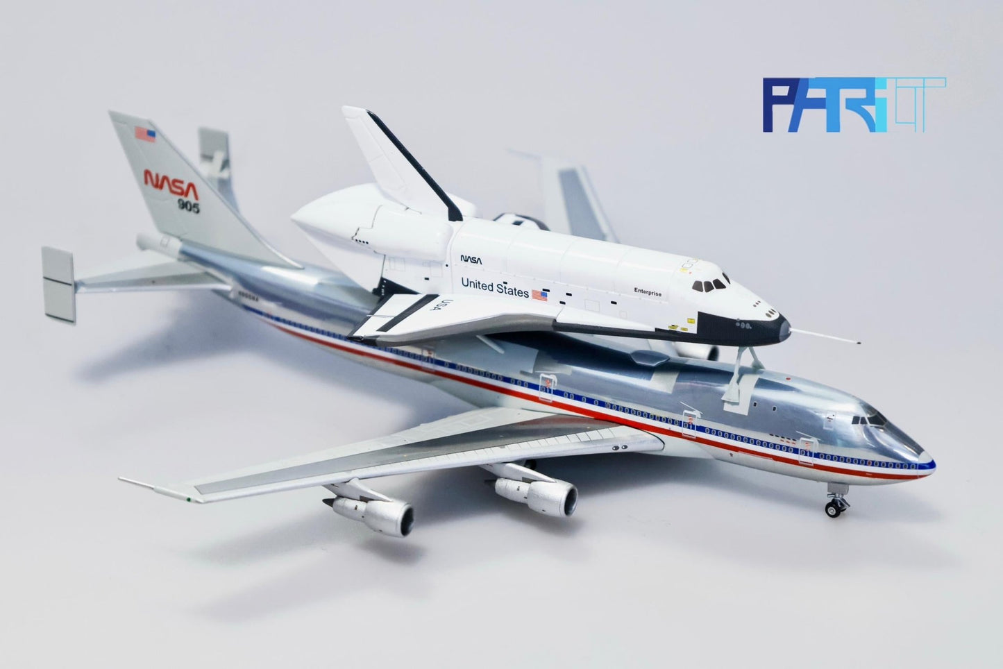 Pre - Order Patriot Model PT - 400 - 023FD 1:400 Boeing 747 - 123 NASA N905NA & Space Shuttle Orbiter OV - 101"Enterprise" Flaps Down Edition