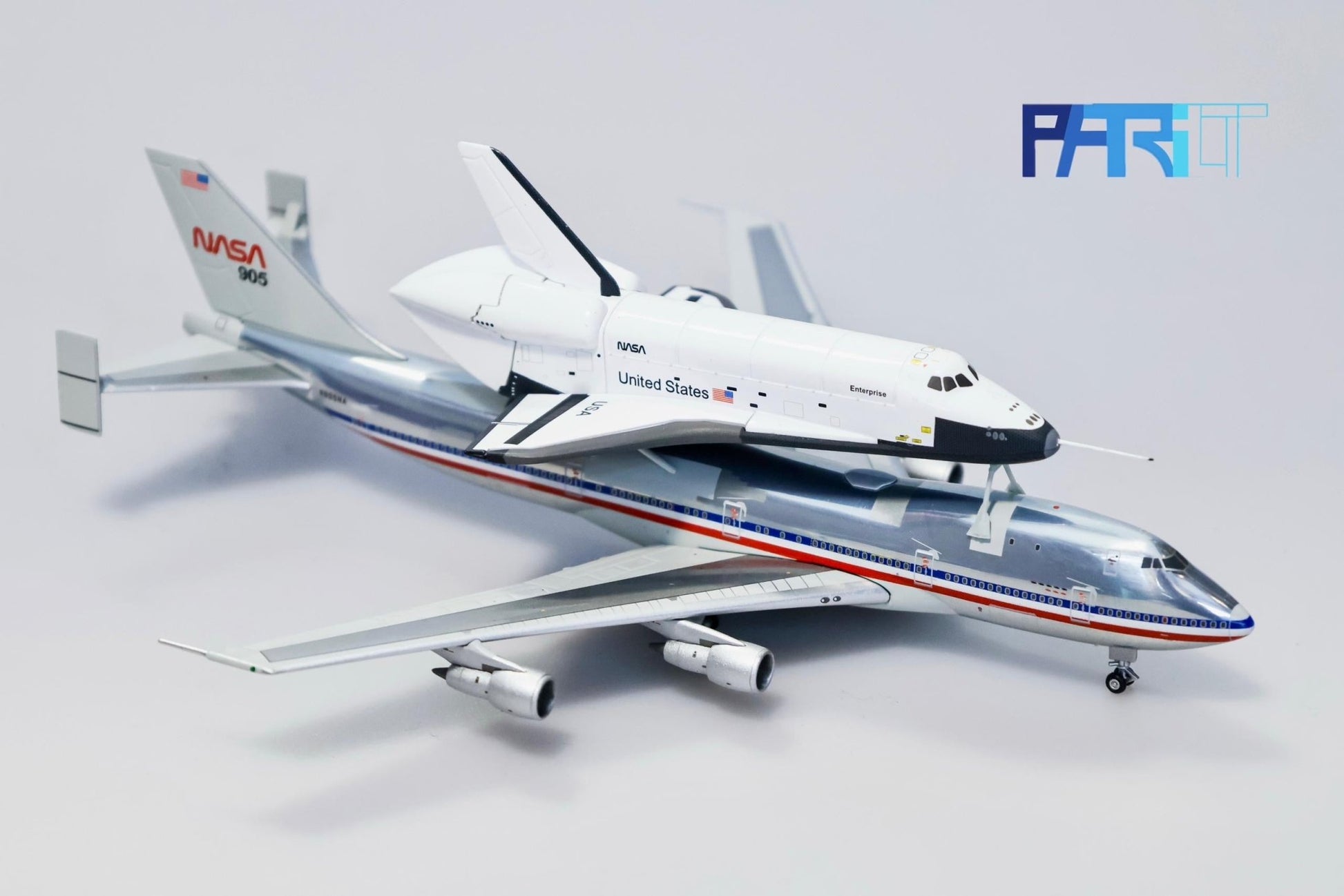Pre - Order Patriot Model PT - 400 - 023FD 1:400 Boeing 747 - 123 NASA N905NA & Space Shuttle Orbiter OV - 101"Enterprise" Flaps Down Edition
