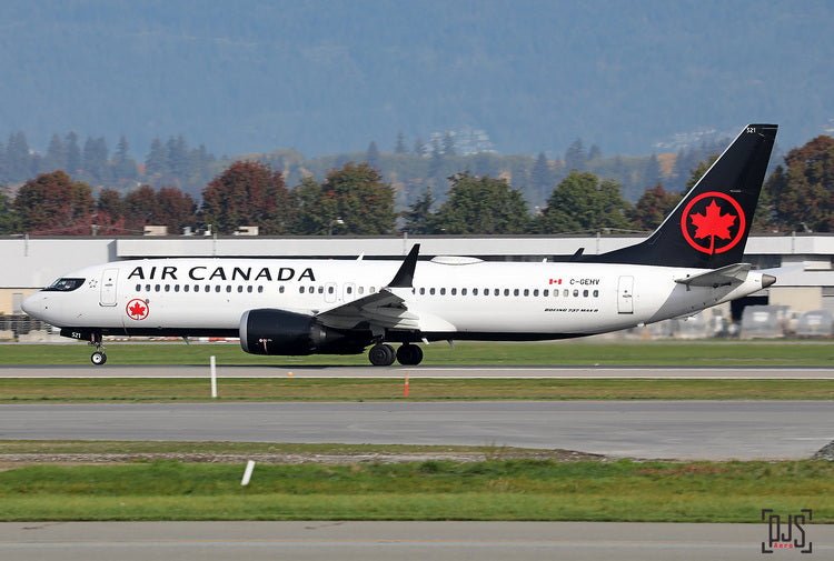 Pre - Order Phoenix 04633 1:400 Air Canada B737 MAX 8 C - GEHV