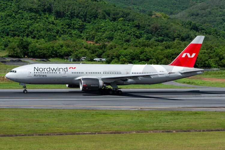 Pre - Order Phoenix 11977 1:400 Nordwind Airlines B777 - 200ER VP - BJJ