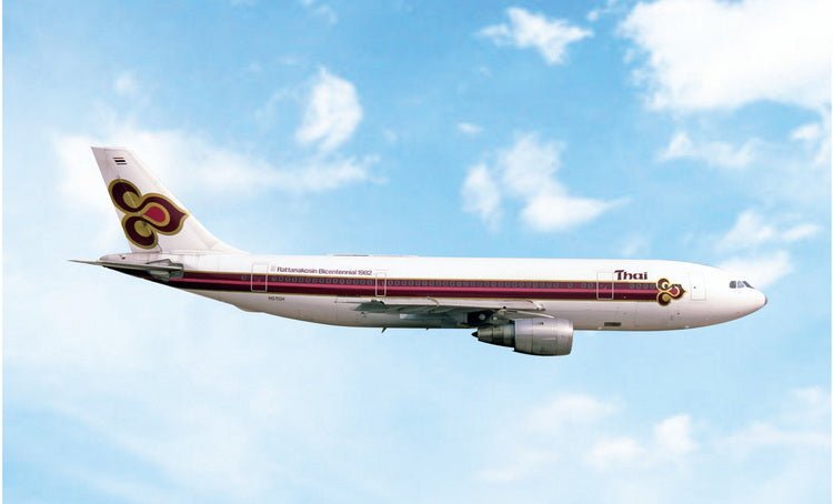 Pre-Order Phoenix Models 12107 1:400 Thai Airways A300B4-203 HS-TGH "Rattanakosin Bicentennial 1982"