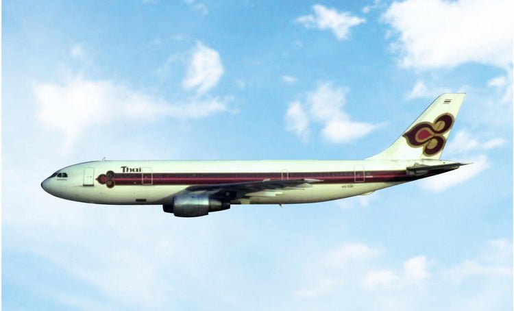 Pre-Order Phoenix Models 12108 1:400 Thai Airways A300B4-203 HS-TGK