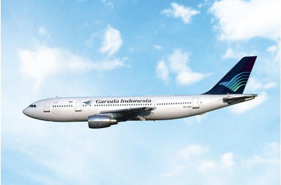 Pre-Order Phoenix Models 12133 1:400 Garuda Indonesia A300B4-220 PK-GAD