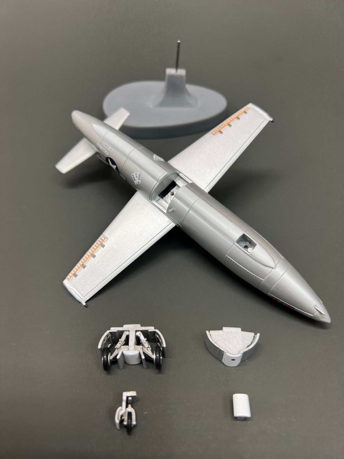 Pre - Order Sky Classics SC72X101 1:72 Bell X - 1B NASA NMUSAF Wright Patt