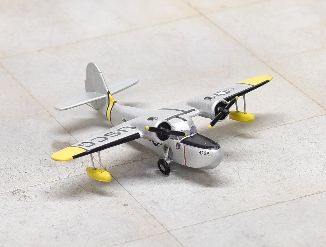 Pre - Order Sky Classics SCGG003 1:200 US Coast Guard JRF - 5G Grumman Goose 84792 Air Station San Francisco, 1951