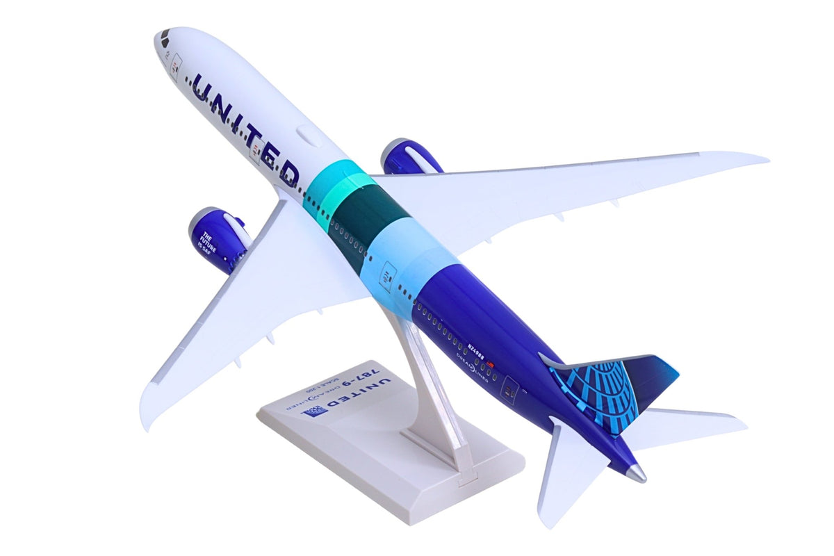 Pre-Order SkyMarks SKR1183 1:200 Boeing 787-9 United Airlines The Future is SAF N24988