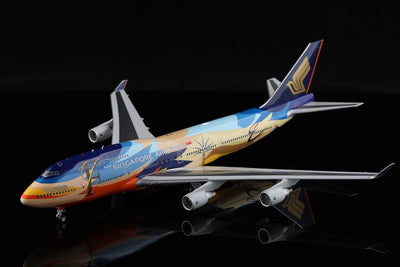 Pre - Order SQ Wings L2002 1:200 Singapore Airlines Boeing 747 - 400 9V - SPL "Tropical"
