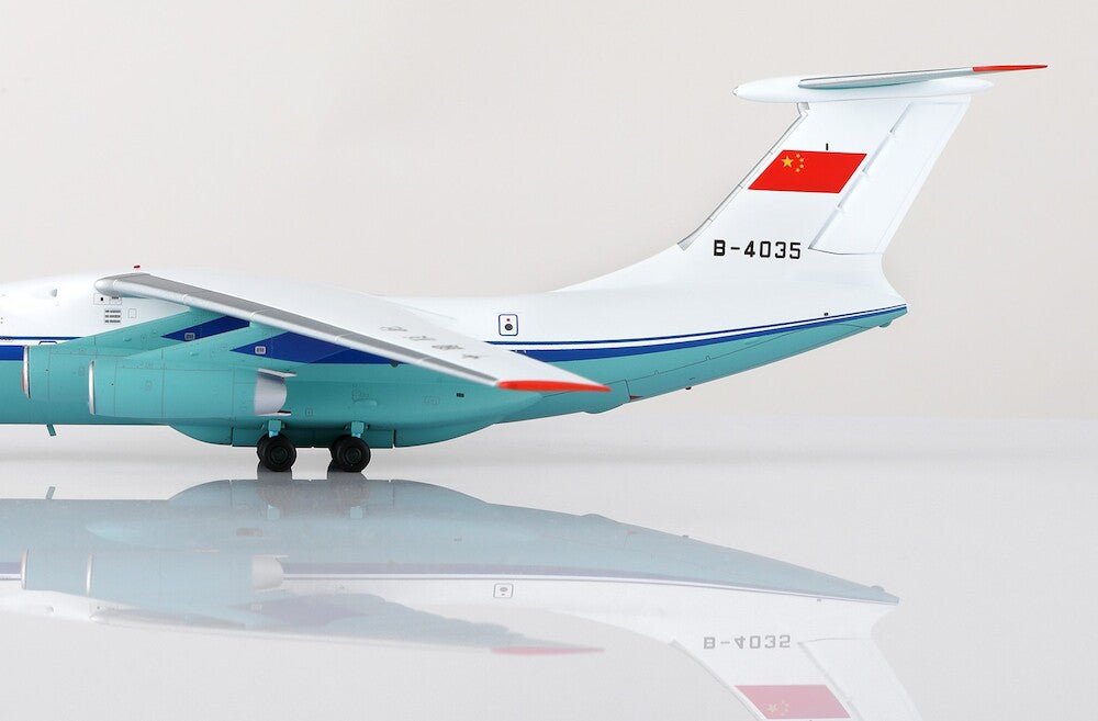Pre - Order SQ Wings L2092 1:200 CHINA UNITED IL - 76 B - 4035