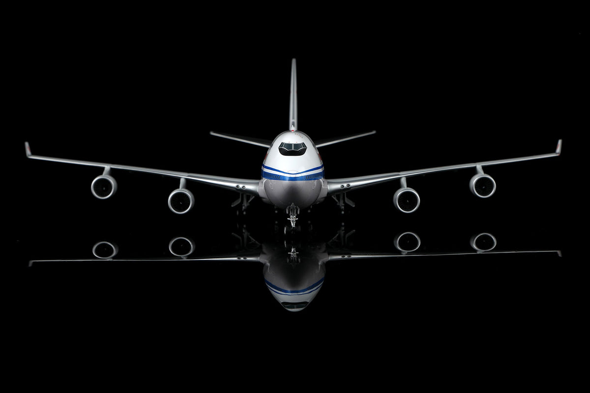 Pre-Order SQ Wings L2164 1:200 Air China B747-400 B-2456