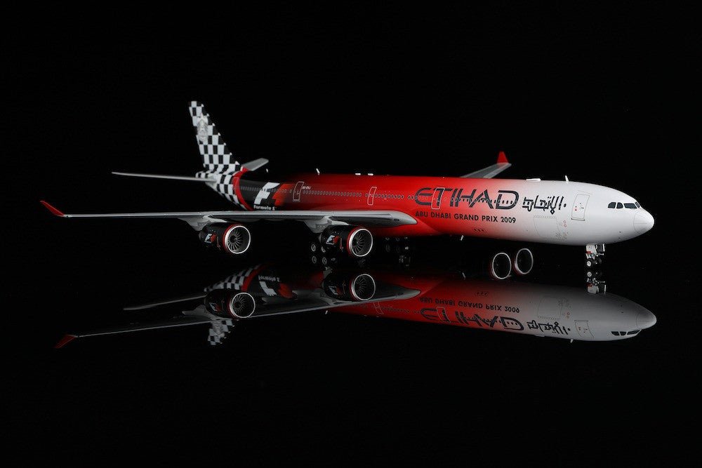 Pre - Order SQ Wings L2165 1:200 Etihad Airways Airbus A340 - 600 A6 - EHJ "ABU DHABI GRAND PRIX 2009"