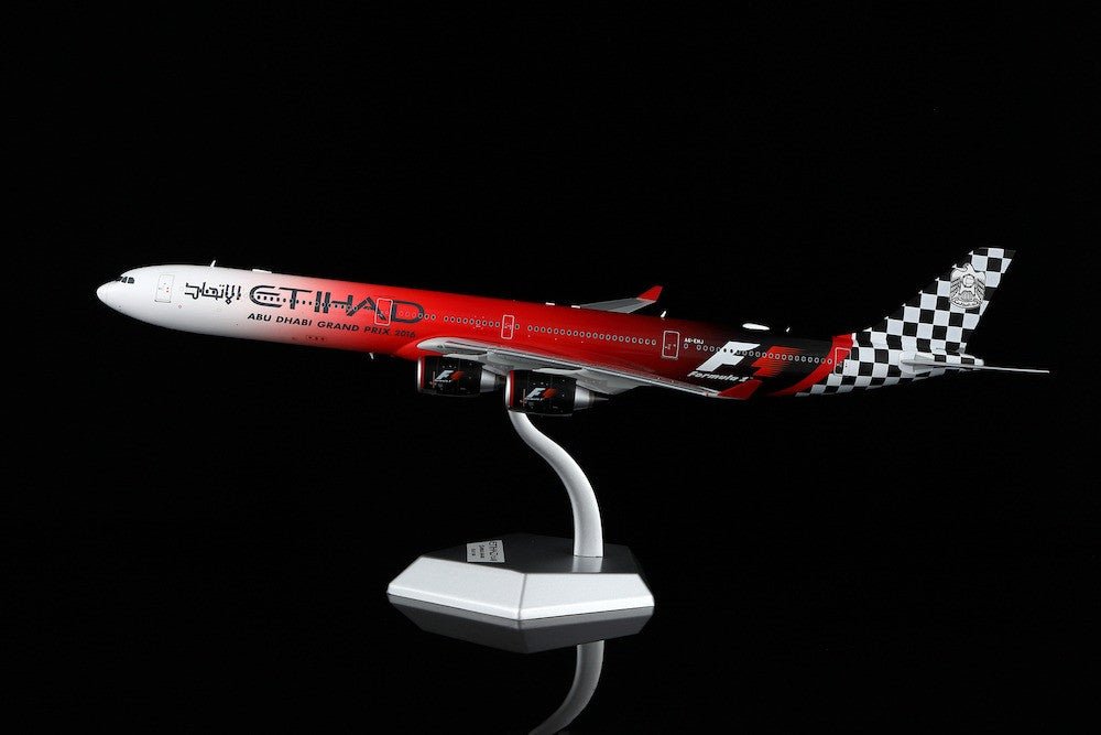 Pre - Order SQ Wings L2172 1:200 Etihad Airways Airbus A340 - 600 A6 - EHJ "ABU DHABI GRAND PRIX 2016"